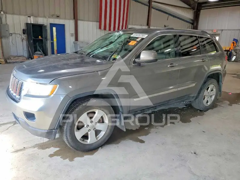 2013 Jeep CHEROKEE фото
