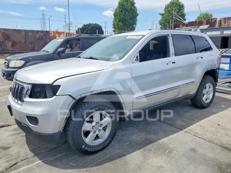 2013 Jeep CHEROKEE фото