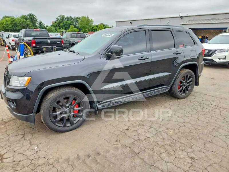 2013 Jeep CHEROKEE фото