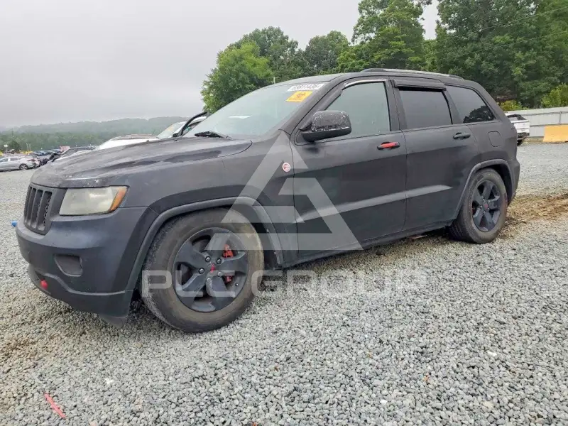2013 Jeep CHEROKEE фото