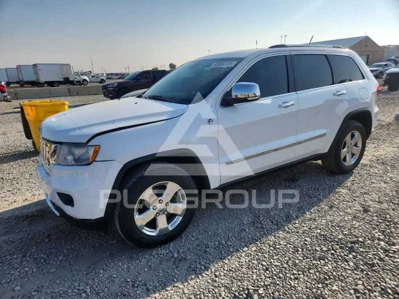 2013 Jeep CHEROKEE фото