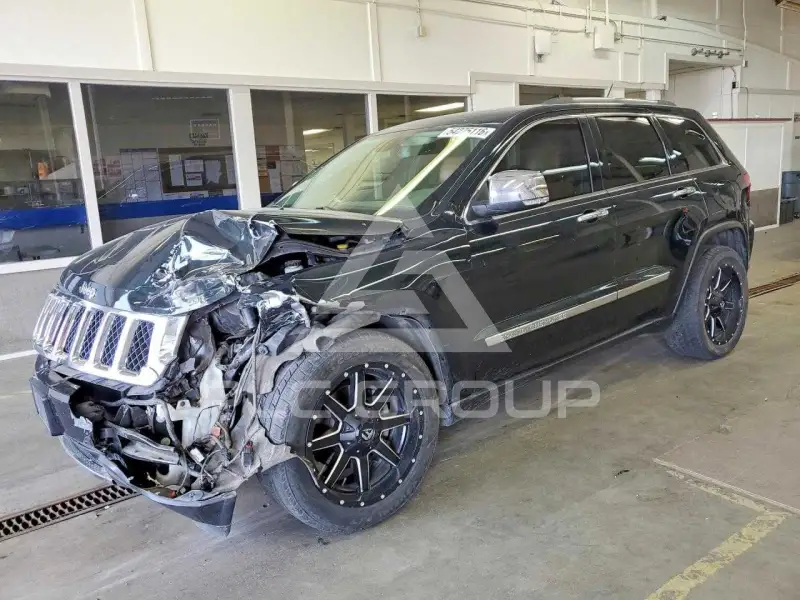 2013 Jeep CHEROKEE фото