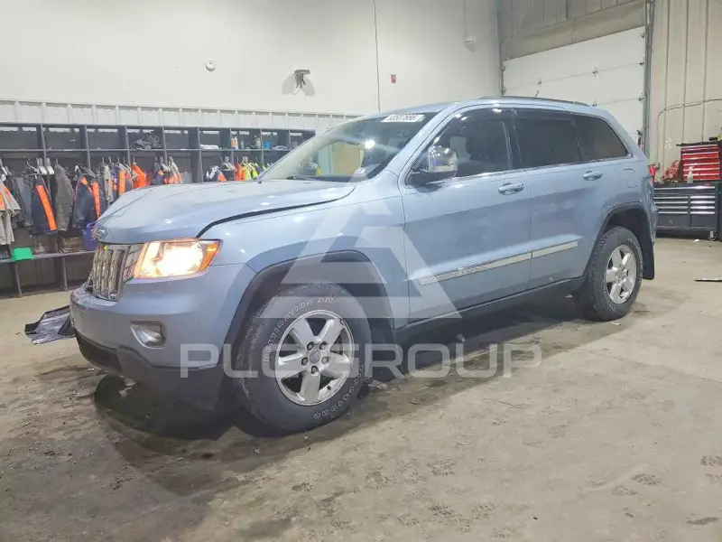 2013 Jeep CHEROKEE фото