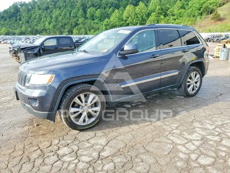 2013 Jeep CHEROKEE фото