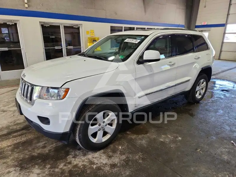 2013 Jeep CHEROKEE фото