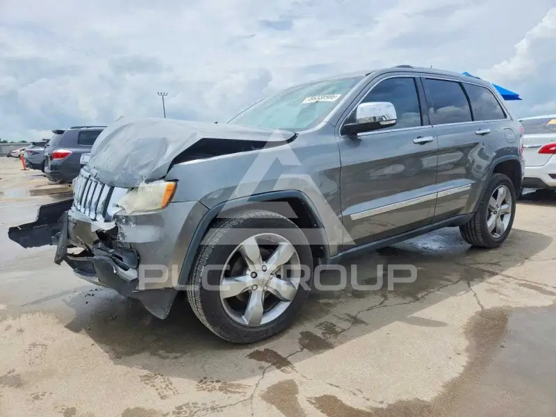2013 Jeep CHEROKEE photo