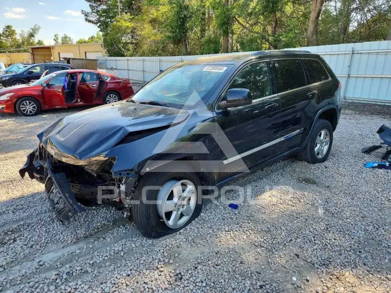 2013 Jeep CHEROKEE фото