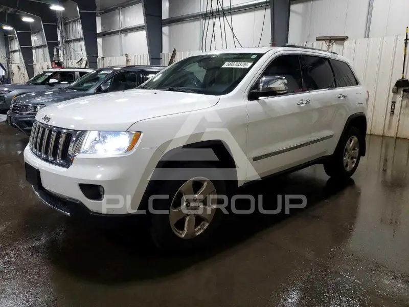 2013 Jeep CHEROKEE photo