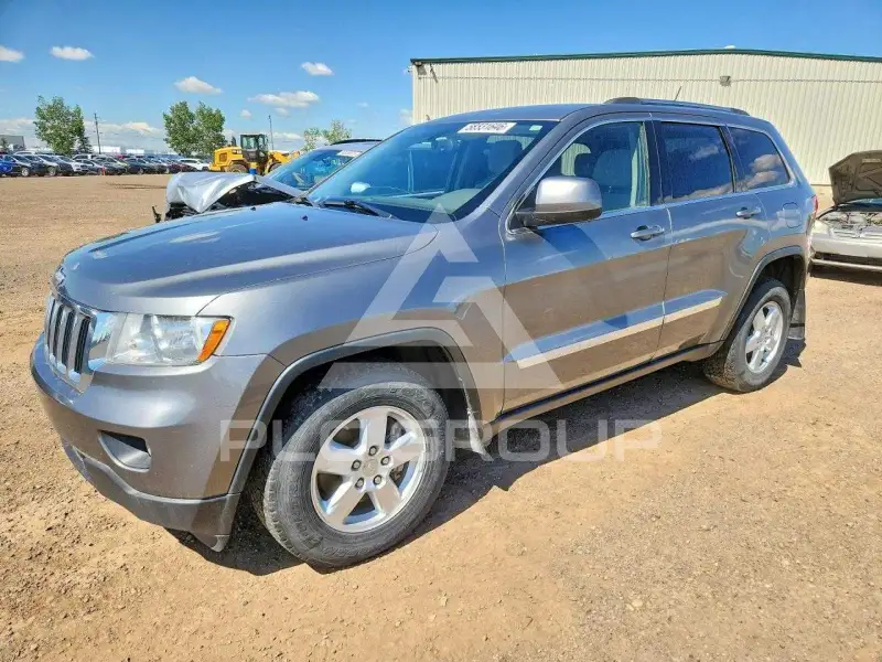 2013 Jeep CHEROKEE photo