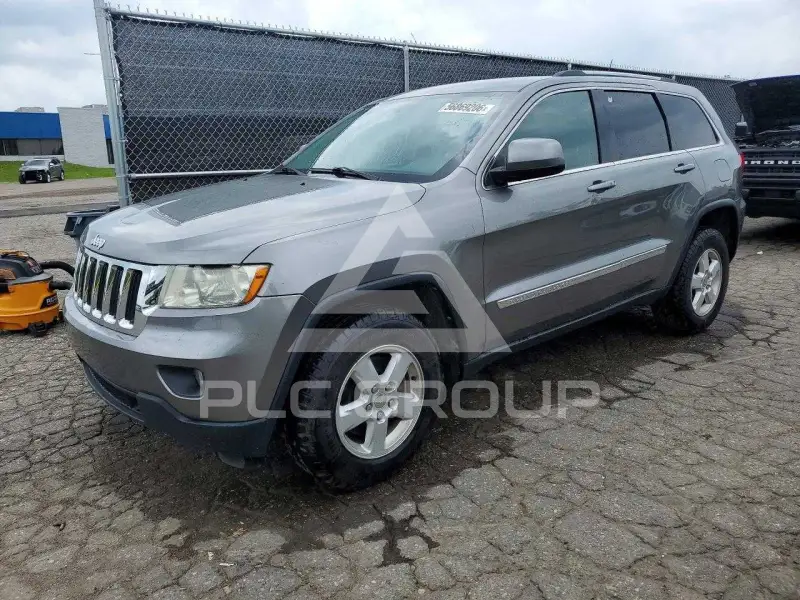 2013 Jeep CHEROKEE фото