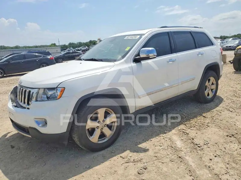 2013 Jeep CHEROKEE photo