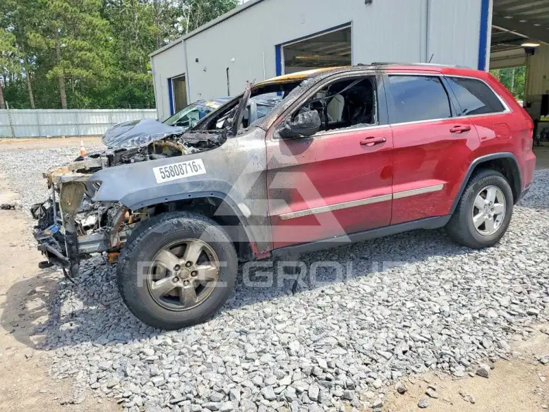 2013 Jeep CHEROKEE photo