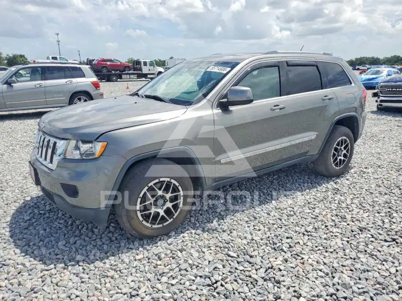2013 Jeep CHEROKEE фото