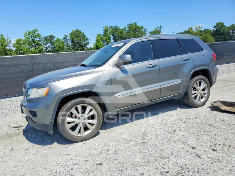 2013 Jeep CHEROKEE фото