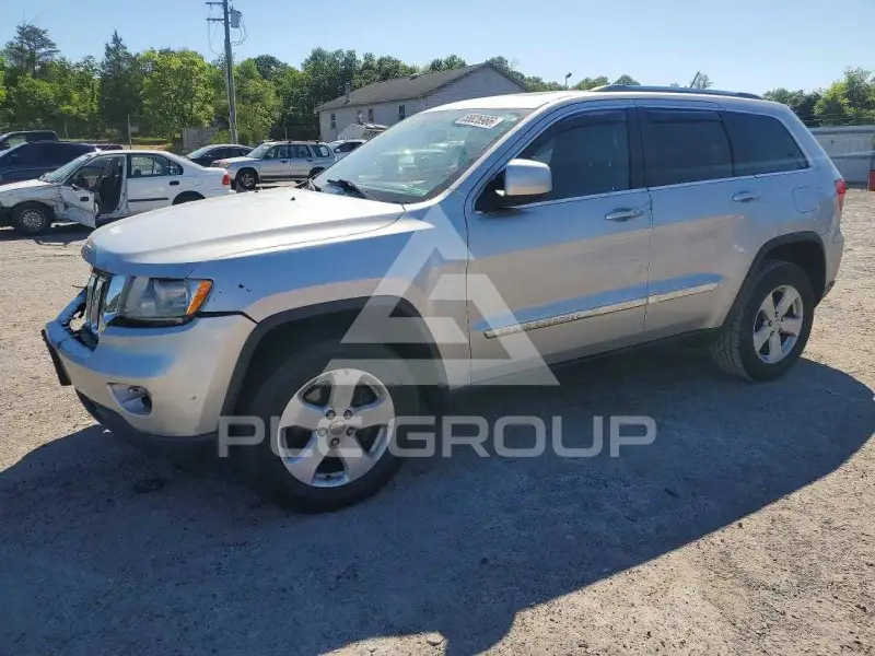 2013 Jeep CHEROKEE фото