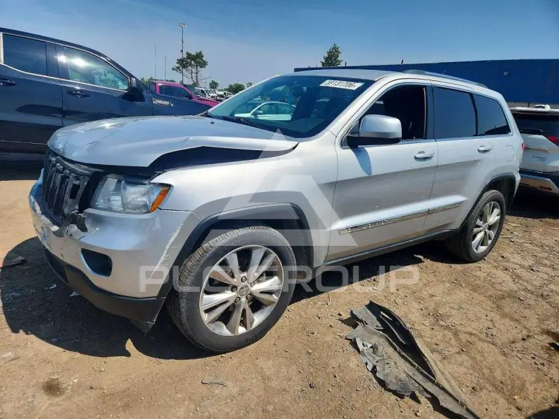 2013 Jeep CHEROKEE фото