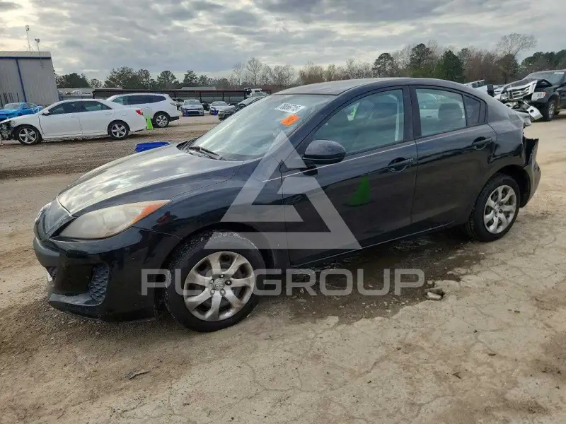 2013 Mazda 3 фото