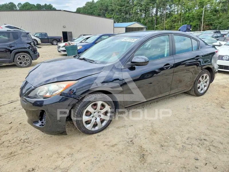 2013 Mazda 3 фото