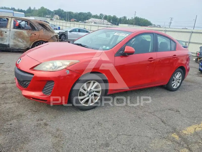 2013 Mazda 3 фото