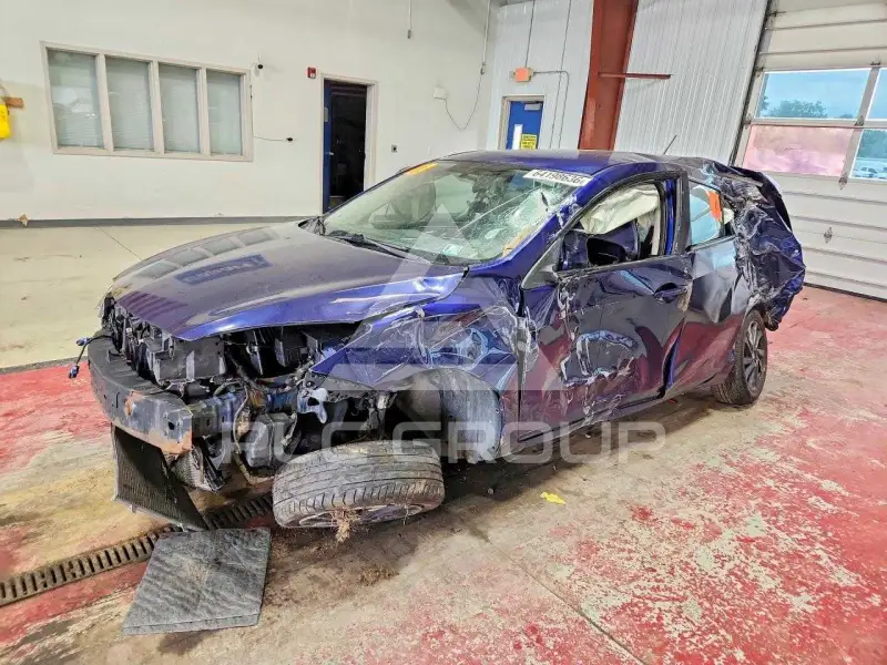 2013 Mazda 3 photo