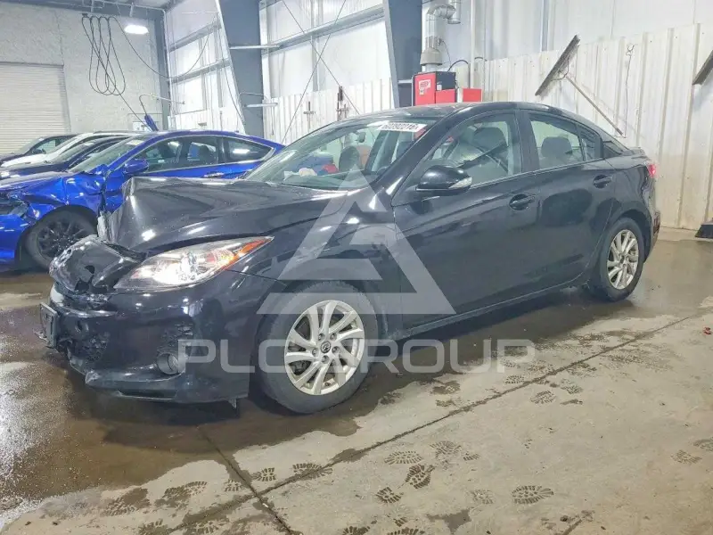 2013 Mazda 3 фото