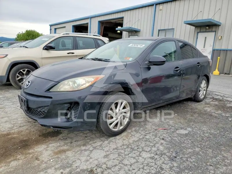 2013 Mazda 3 фото