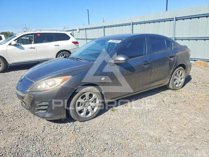 2013 Mazda 3 фото