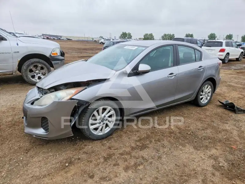 2013 Mazda 3 фото