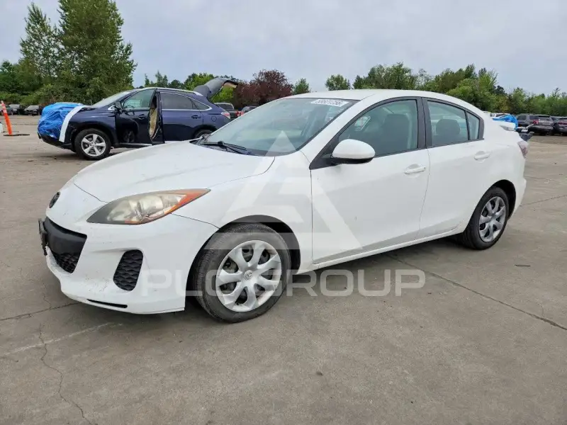 2013 Mazda 3 фото