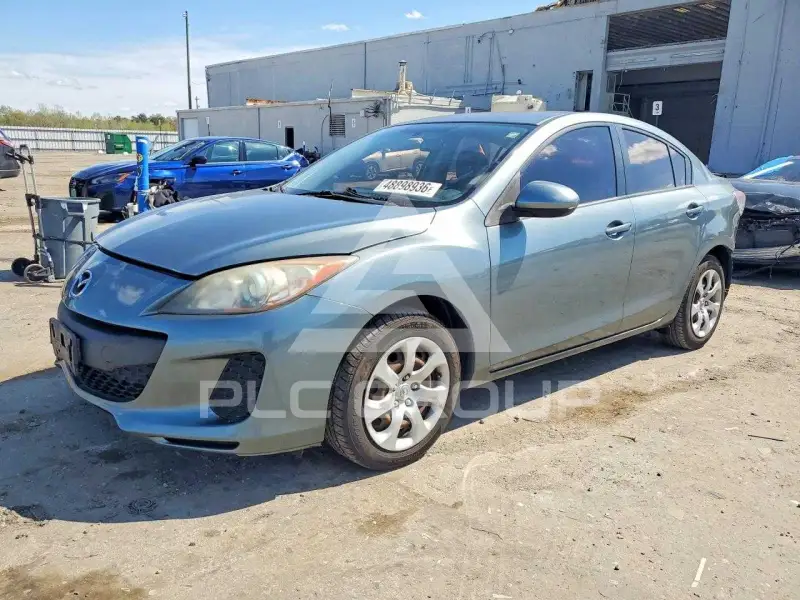 2013 Mazda 3 фото