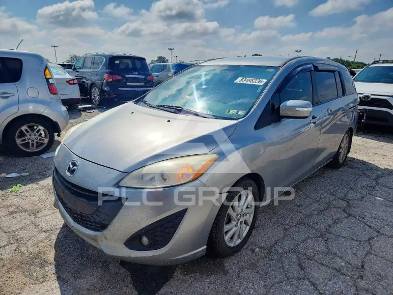 2013 Mazda 5 photo