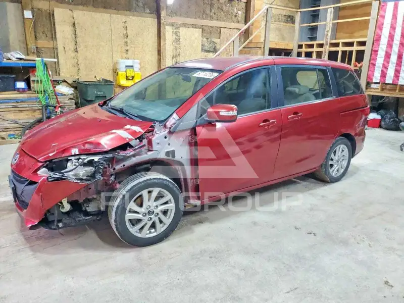 2013 Mazda 5 photo