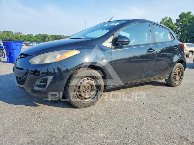 2013 Mazda 2 (Demio) фото