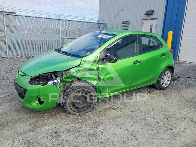 2013 Mazda 2 фото