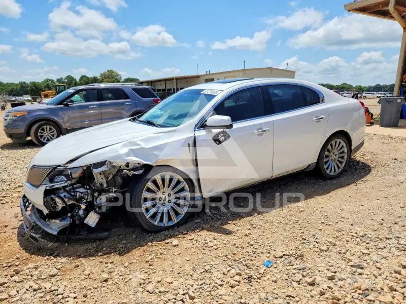 2013 Lincoln MKS фото
