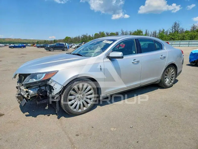 2013 Lincoln MKS фото