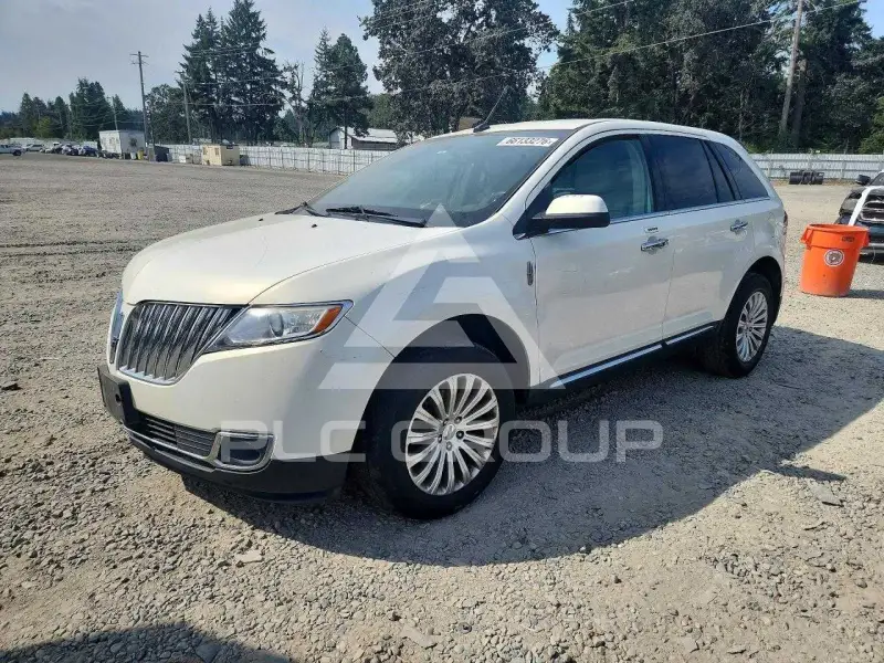 2013 Lincoln MKX photo
