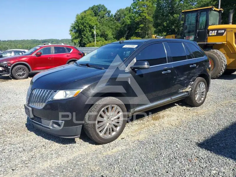 2013 Lincoln MKX photo