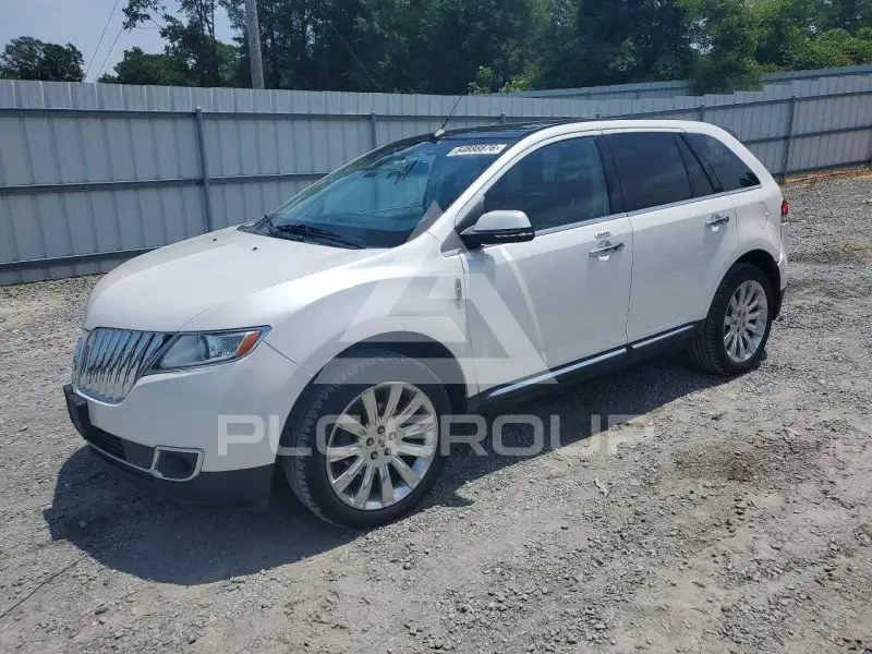2013 Lincoln MKX photo