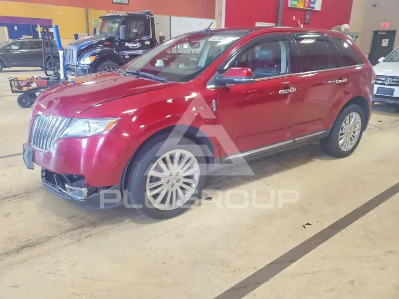 2013 Lincoln MKX photo