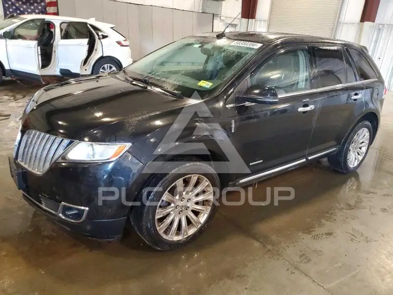 2013 Lincoln MKX photo