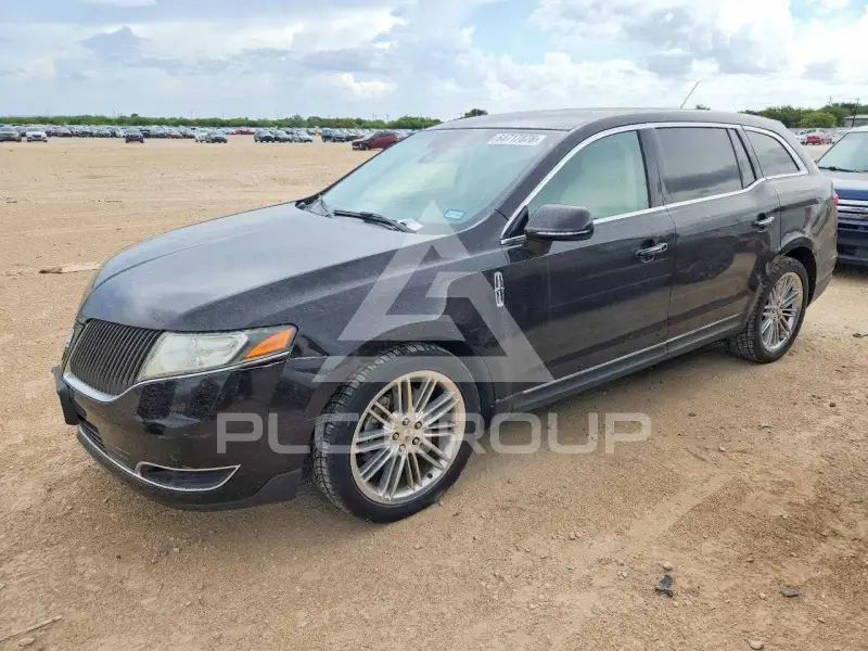 2013 Lincoln MKT фото