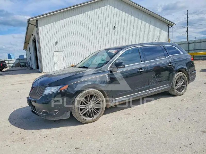 2013 Lincoln MKT фото