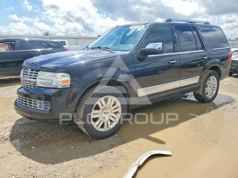 2013 Lincoln NAVIGATOR фото