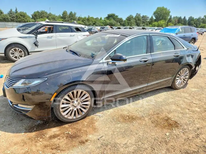2013 Lincoln MKZ photo