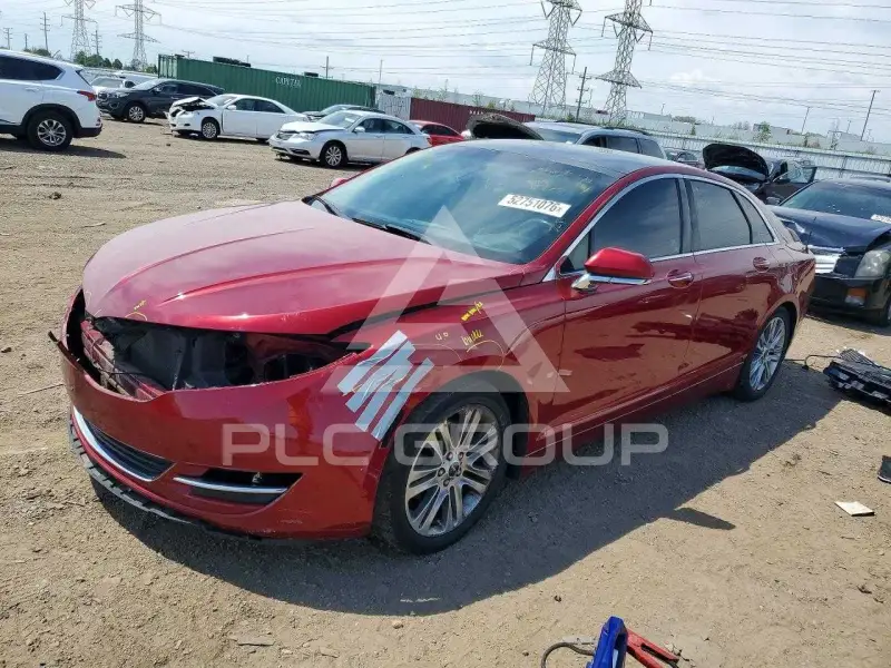 2013 Lincoln MKZ photo