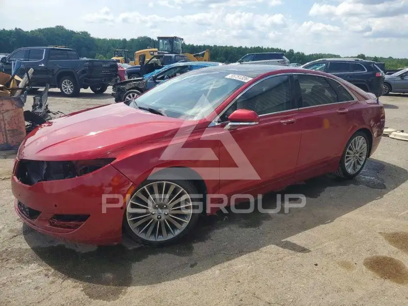 2013 Lincoln MKZ photo