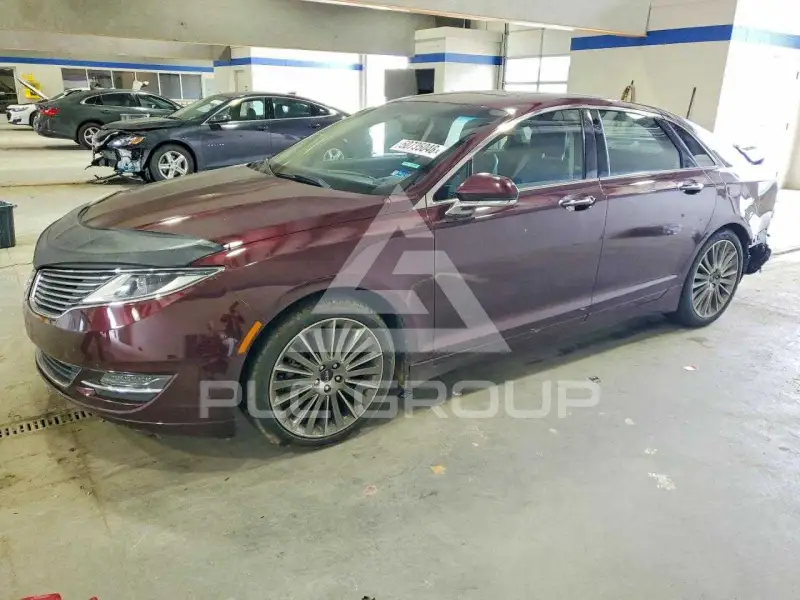 2013 Lincoln MKZ photo