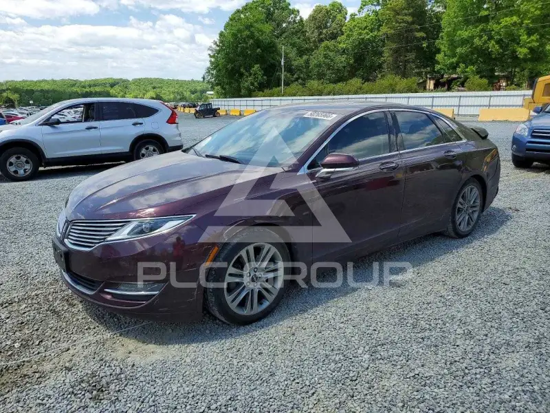 2013 Lincoln MKZ photo
