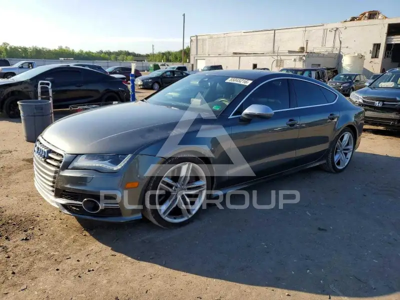 2013 Audi S7 photo